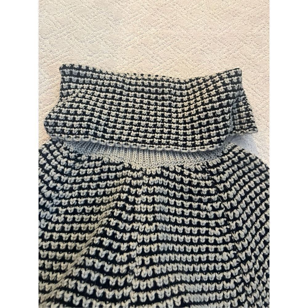 Knit Tunic Dress - Picture 5 of 6